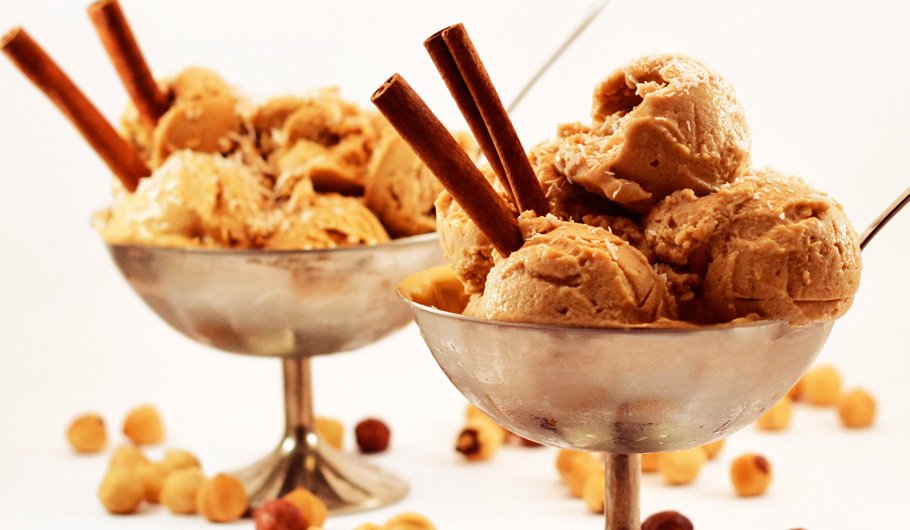 gelato alla nocciola senza latte, ricetta vegana